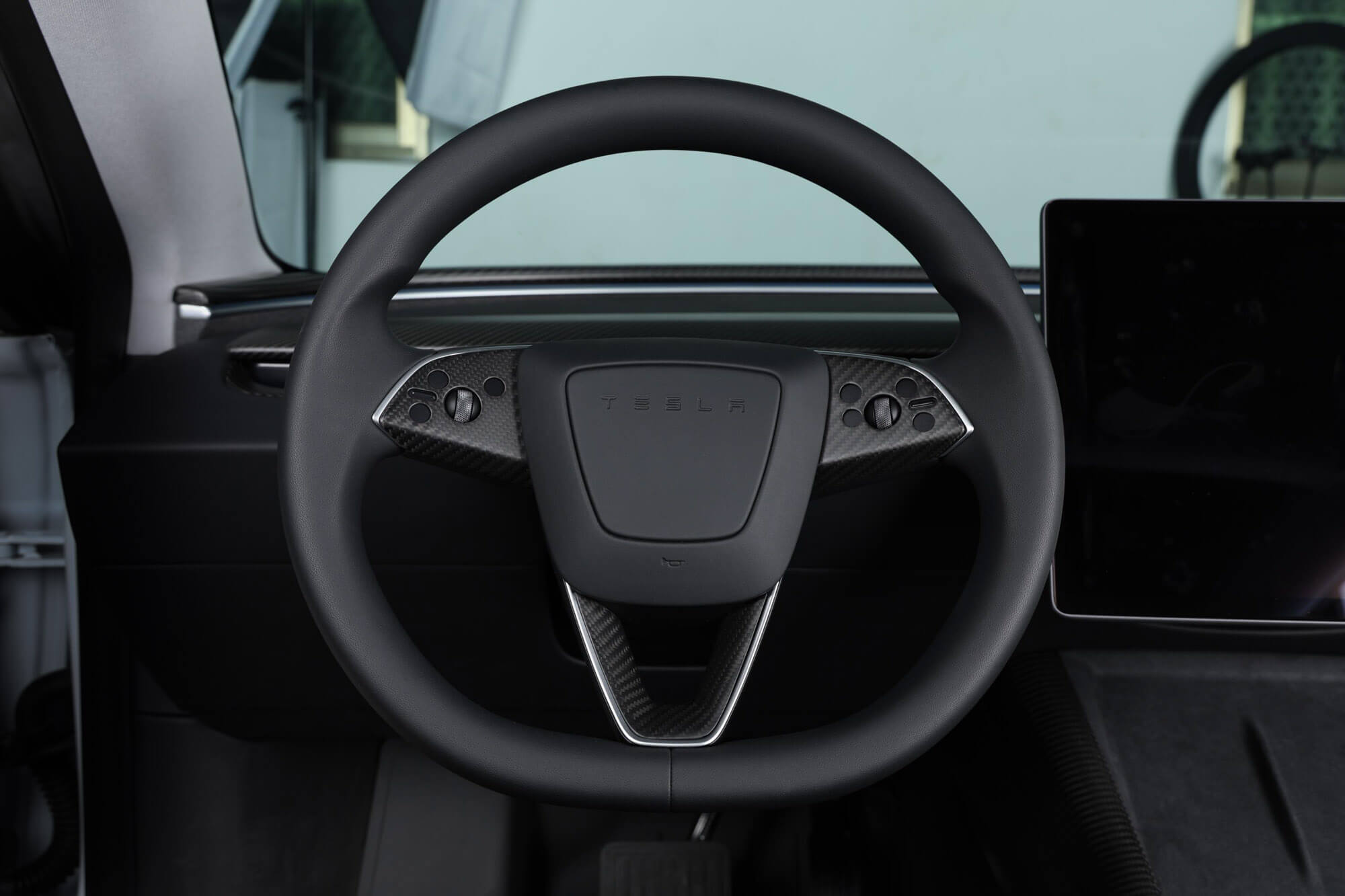 Kohlefaser-Lenkradabdeckung für den 2024 Tesla Model 3 Highland